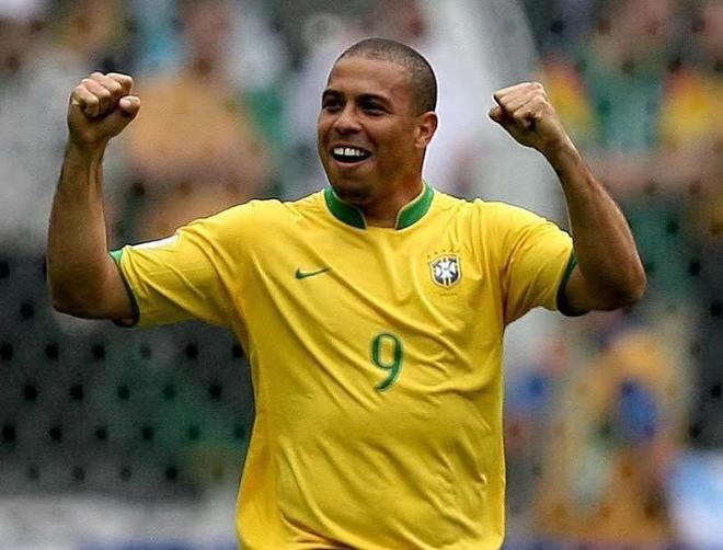 上占有举足 上占有举足