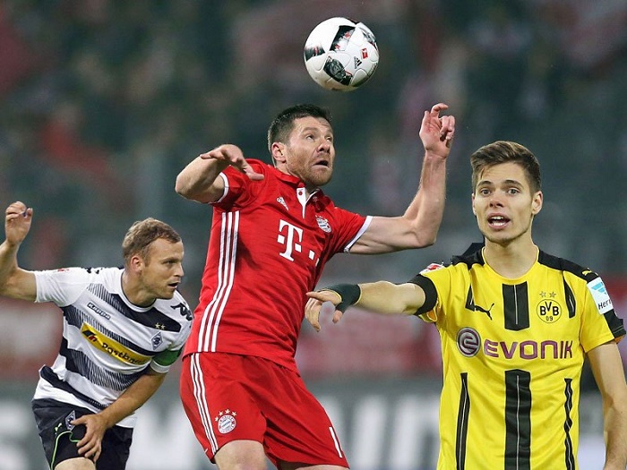 雄鹿狂胜湖 雄鹿狂胜湖