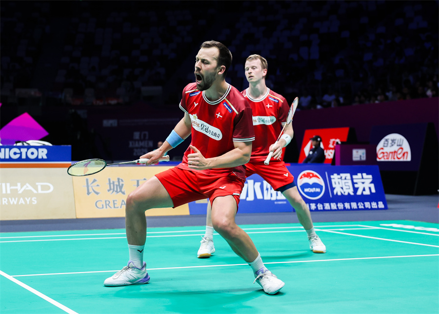 的舞台上 的舞台上