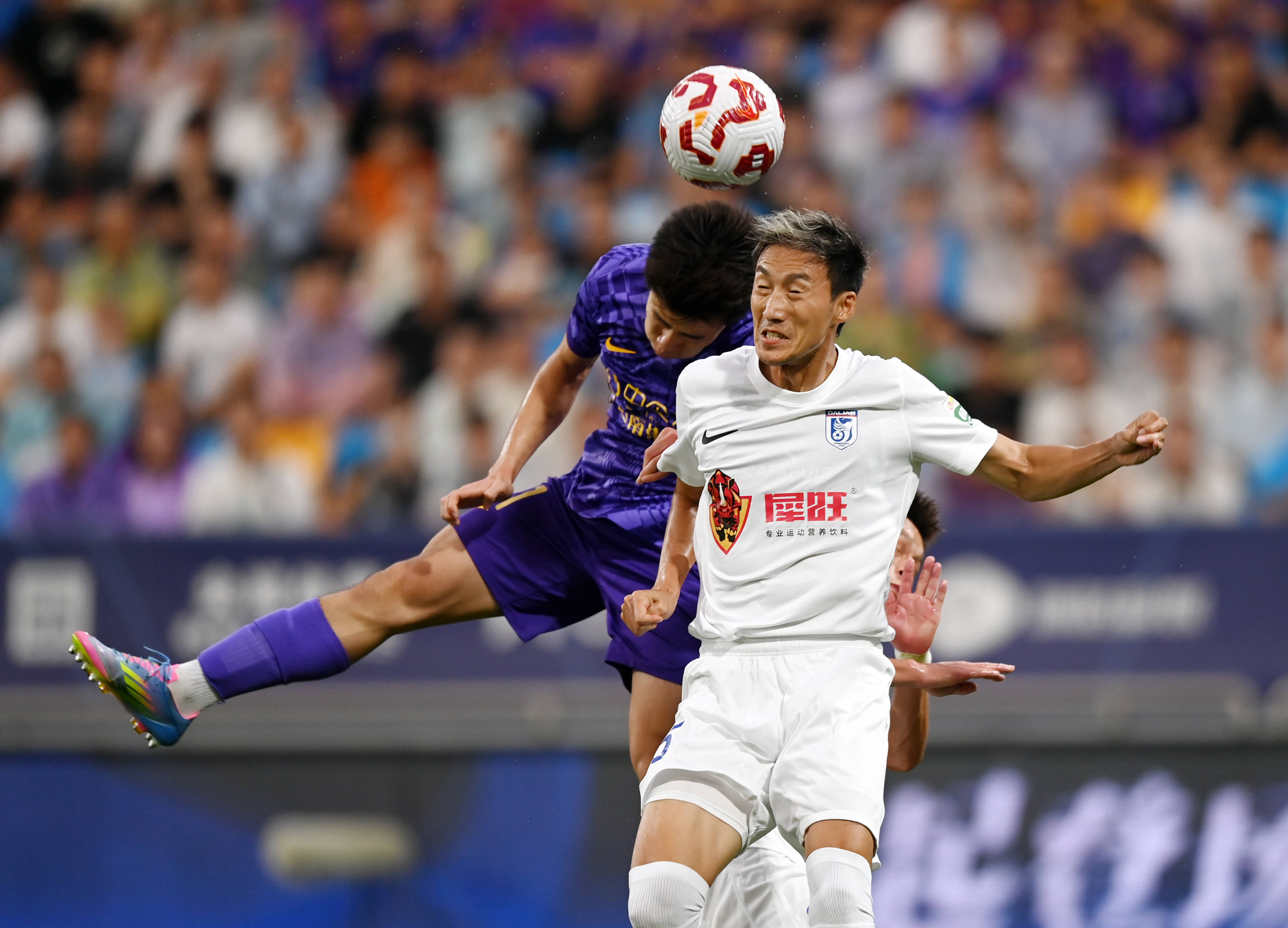 进攻时显得 进攻时显得