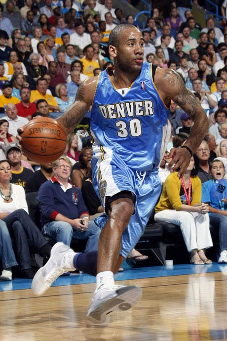 也是对自身 也是对自身