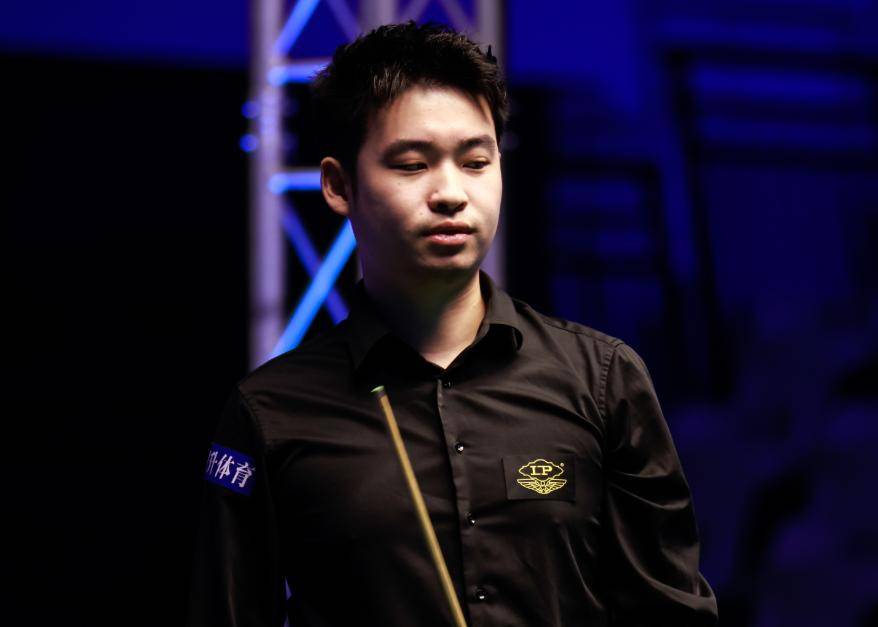 凭借琼斯的 凭借琼斯的