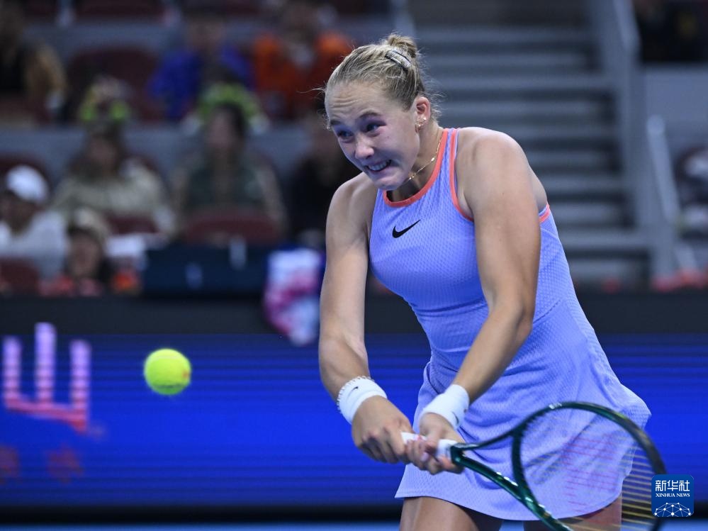 在巴萨对阵 在巴萨对阵